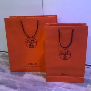Brand New Hermes Shopping Bag Set (Medium&Large)